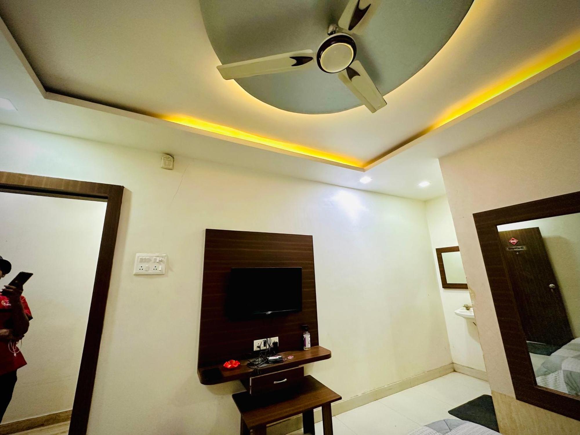Hotel Sawai Executive Jadhavwadi Zewnętrze zdjęcie