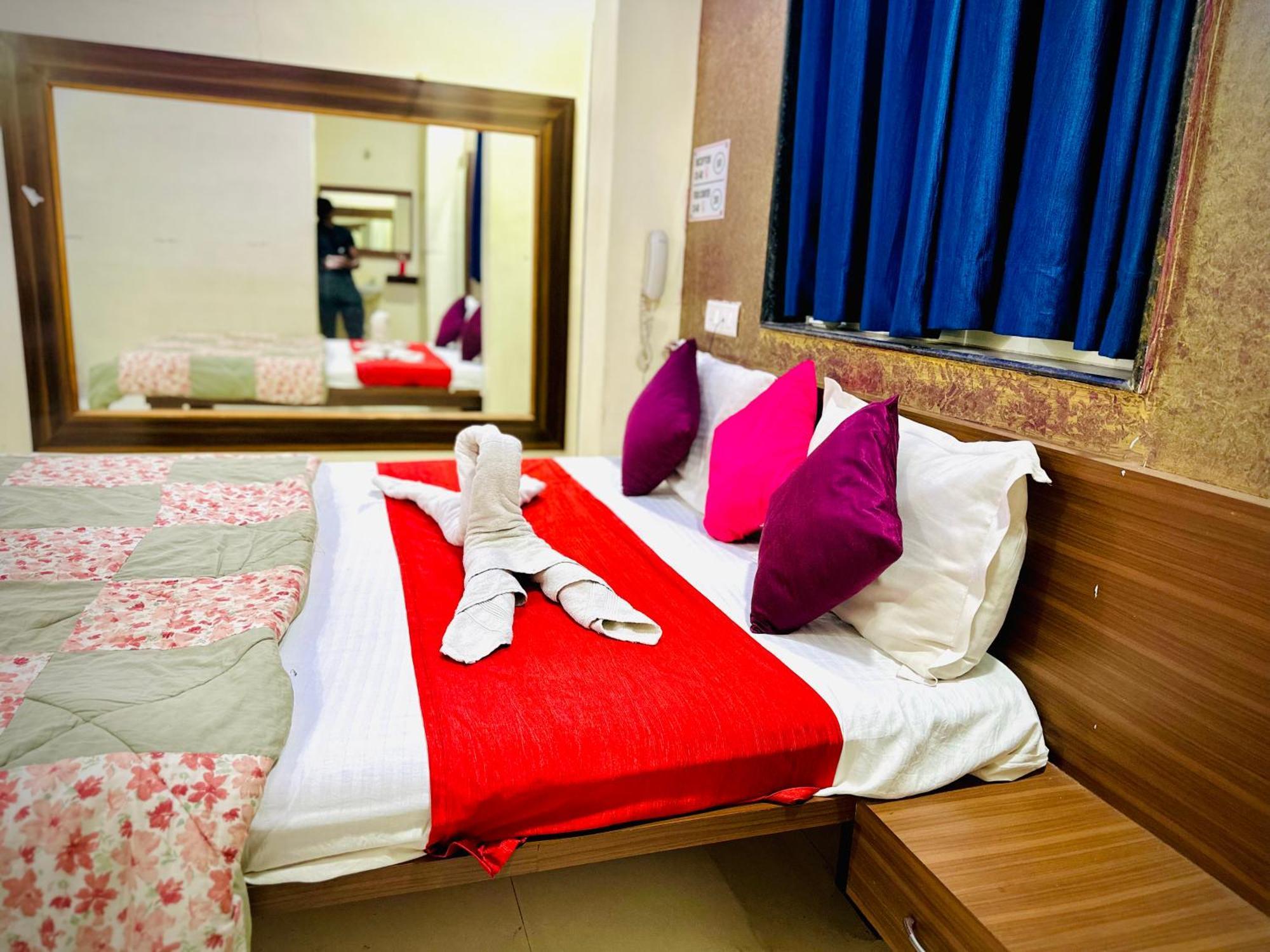 Hotel Sawai Executive Jadhavwadi Zewnętrze zdjęcie