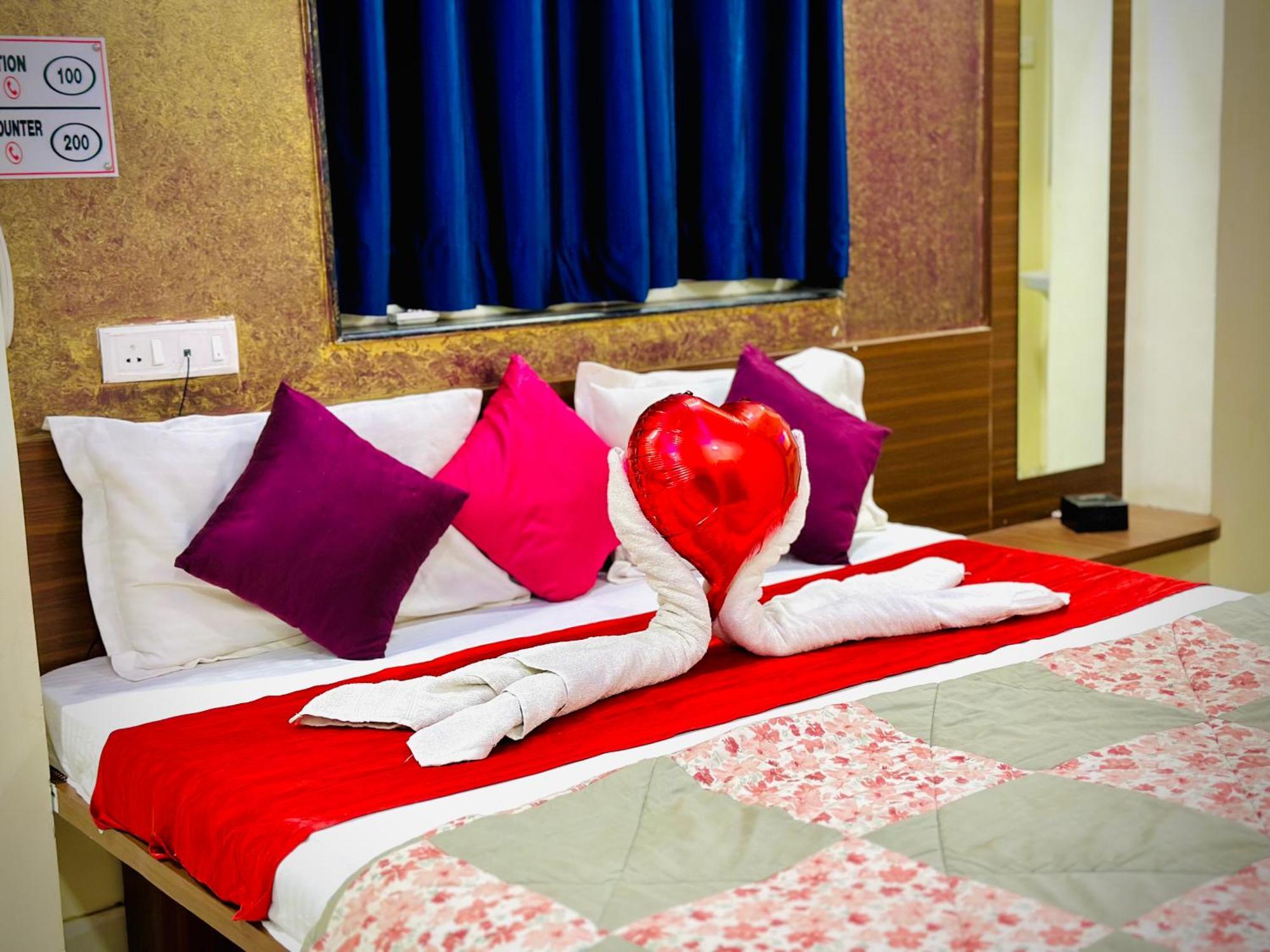 Hotel Sawai Executive Jadhavwadi Zewnętrze zdjęcie